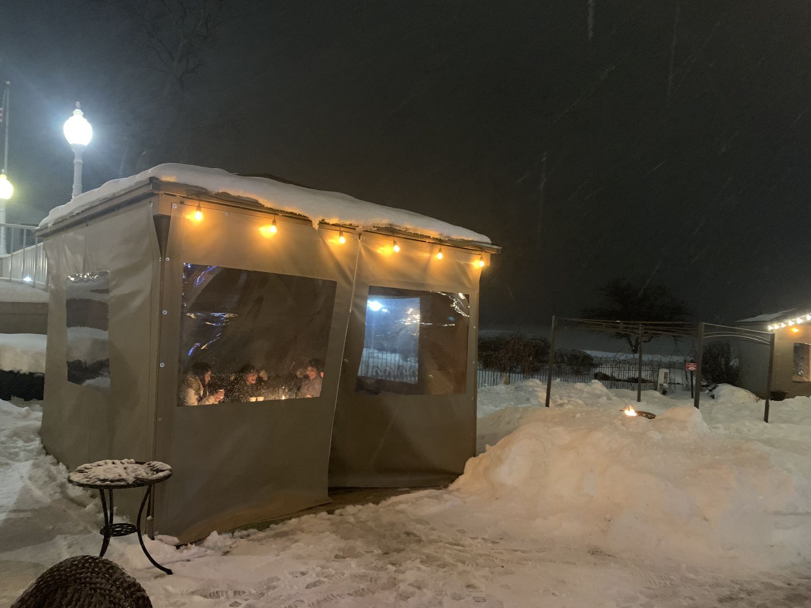 Winterfest 2021: Baker House fire and ice bar